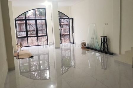 Dijual Ruko Baru No. 4b di Pejaten Barat, Pasar Minggu, Jakarta Selatan