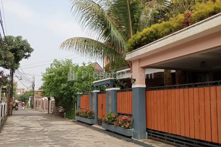 Dijual Rumah Mewah Luas di Batu Indah Batununggal Kota Bandung