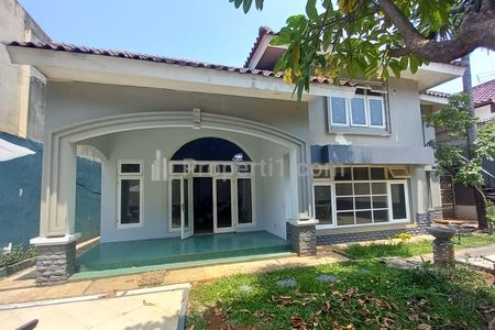 Dijual Rumah Siap Huni di Pejaten Pasar Minggu Jakarta Selatan Pinggir Jalan Lebar 4 Mobil