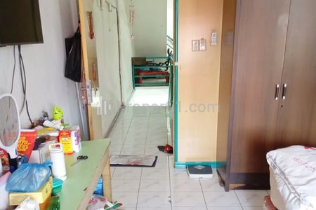 Dijual Rumah 3 Lantai di Jalan Pembangunan IV, Glugur Darat II, Kota Medan