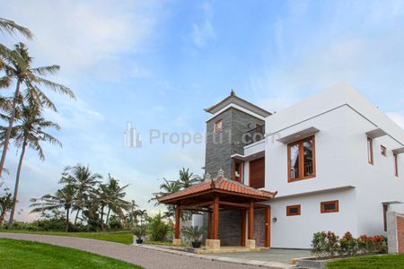 Dijual Villa Pribadi 3 Lantai Semi Furnish dan Private Pool di Gianyar Bali