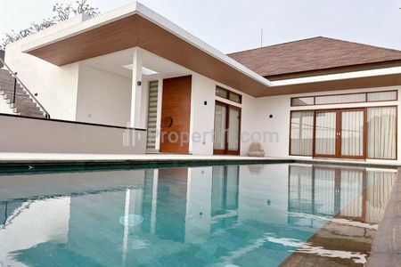 Dijual Villa Area Canggu Berawa Badung, Dekat Finns Recreation, Sekolah Montessori