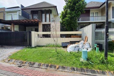 LANGKA JARANG ADA! SIAPA CEPAT DIA DAPAT! Jual Rumah Graha Family Surabaya Minimalis Termurah