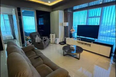 Dijual Apartemen La Riz Mansion 3 BEDROOM Pakuwon Mall FULL FURNISHED - SPESIAL PRIVATE Lift - CORNER Unit DOUBLE View