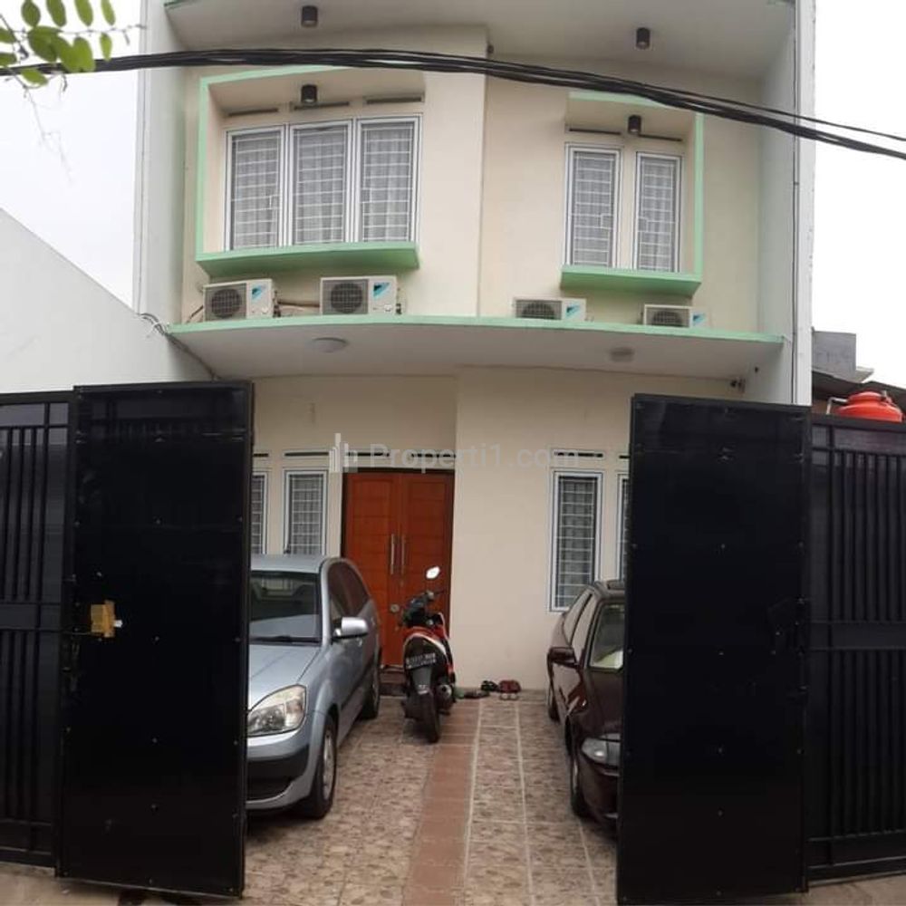 Jual Rumah 3 Lantai Cakep di Kreo Tangerang Dekat ke Universitas Budi Luhur