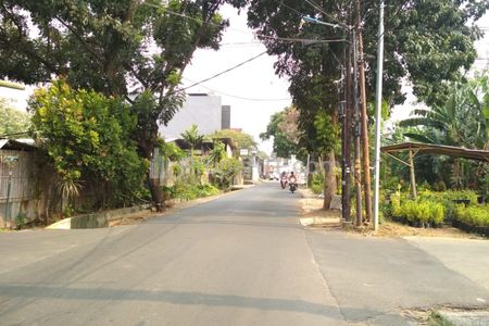 Jual Tanah di Jl. Cendrawasih. Kel. Meruya Selatan, Kec. Kembangan, Jakarta Barat