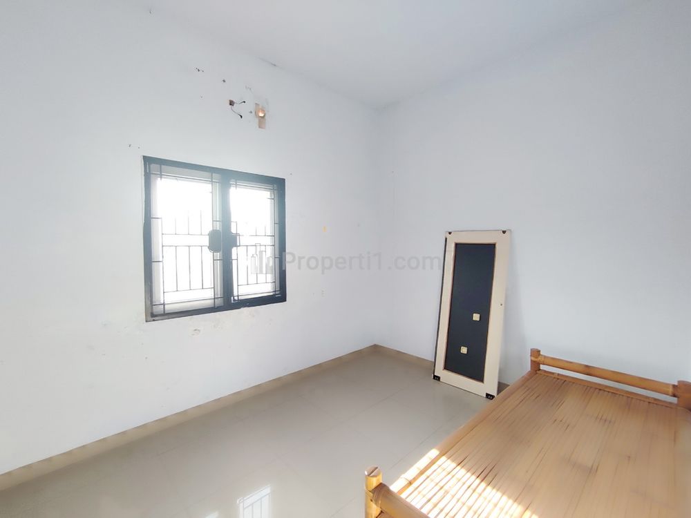 Jual Rumah 3 Lantai Jl. Purwosari Gang Saroha, Pulo Brayan Bengkel, Medan
