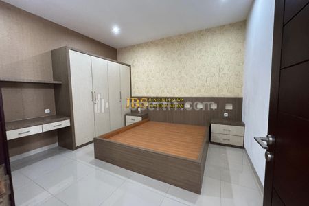 Dijual Rumah Fully Furnished di Komplek Cemara Asri Medan Jalan Azalea IV