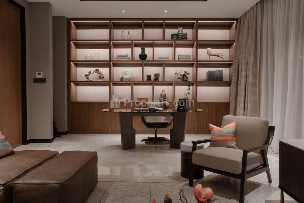 Jual Unit Penthouse 506 m2 Fully Furnished di Apartemen Regent Residences Mangkuluhur City