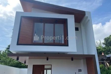 Dijual Villa 2 Lantai Free Kolam Renang Dekat Beachclub di Jimbaran Badung Bali