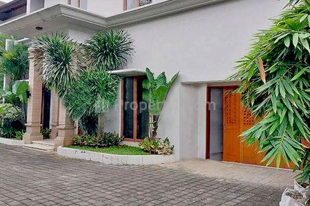 Disewakan Rumah di Area Kemang/Pejaten/Ampera Jakarta Selatan STD558