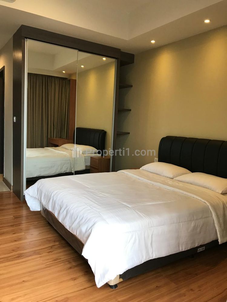 Sewa Apartemen Sudirman Hill Residences Tipe Studio Full Furnished, Dekat Rumah Sakit Mintohardjo dan Bendungan Hilir