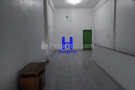 Jual Ruko 3,5 Tingkat di Jalan Denai (Dekat Jl. Ar. Hakim/Jl. Mandala) Medan