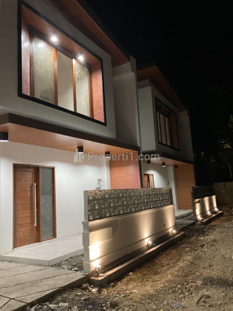 Dijual Villa 2 Lantai Free Kolam Renang Dekat Beachclub di Jimbaran Badung Bali