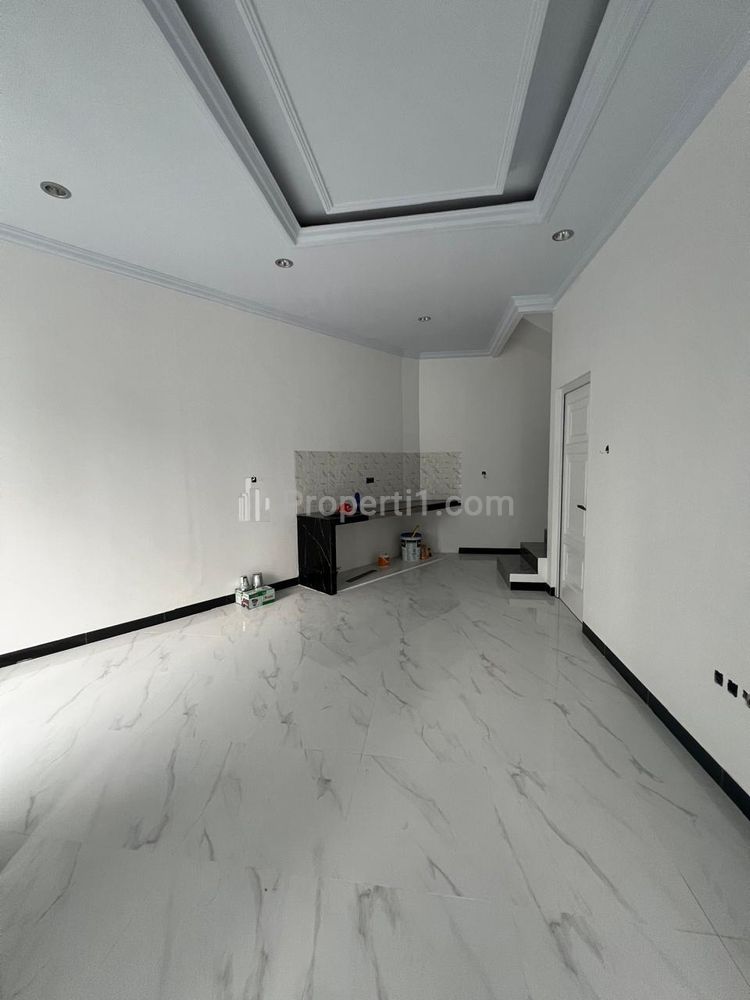 Dijual Rumah Cluster Baru Klasik di Kelapa Dua Wetan, Ciracas, Jakarta Timur
