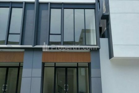 Dijual Ruko Lokasi Hadap Jalan di Gading Serpong Tangerang