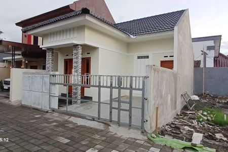 Dijual Rumah Baru Siap Huni di Bantul Dekat KIDS Fun Jogja