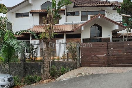 Jual Rumah di Jl. Tosiga, Kebon Jeruk, Jakarta Barat