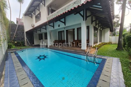 Dijual Rumah Hook Cantik dengan Pool di Cipete Selatan, Cilandak, Jakarta Selatan