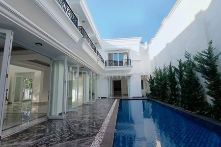 Dijual Rumah di Jl. Niaga Hijau Raya, Pondok Indah, Jakarta Selatan