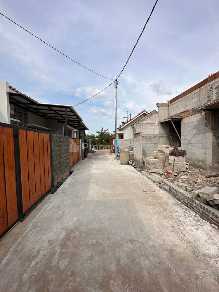 Jual Rumah Minimalis Harga Ekonomis Bambu Apus House di Cipayung, Jakarta Timur