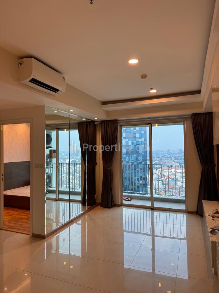 Jual Apartemen Casa Grande Residence Tower Mirage Tipe 2 Bedroom Direnov Menjadi 1BR + Walking Closet