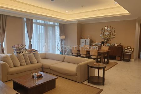 For Rent Luxury Apartment Botanica at Simprug South Jakarta - 3+1BR Fully Furnished