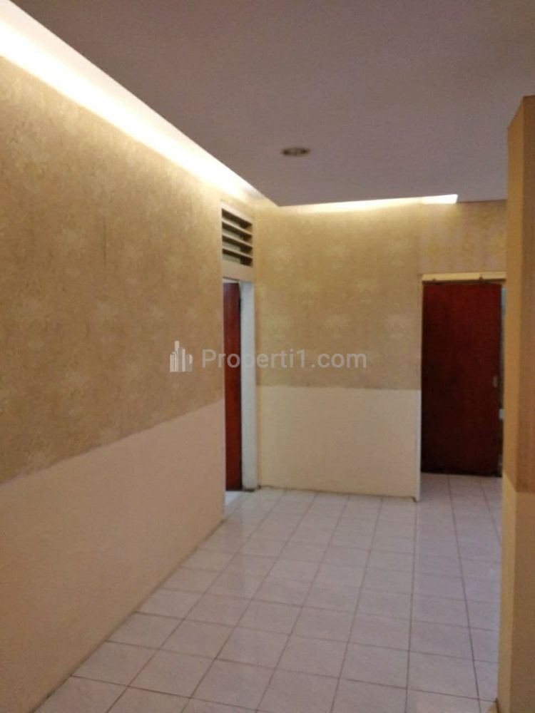 Dijual Rumah di Komplek di Cidodol, Grogol Selatan, Kebayoran Lama, Jakarta Selatan