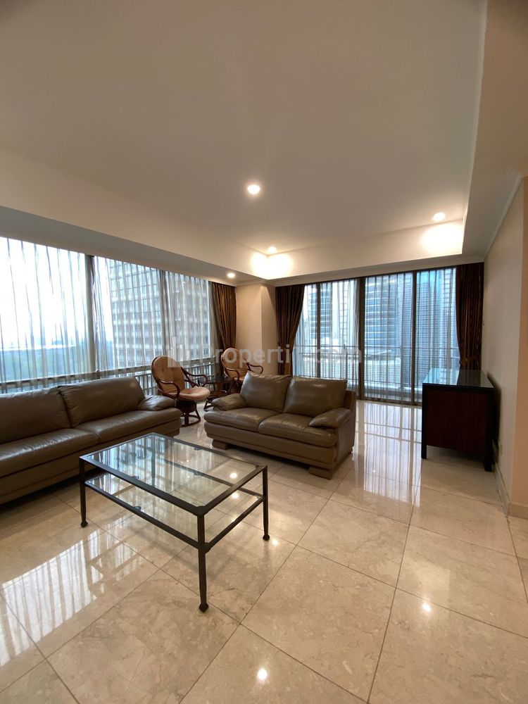 For Rent Apartment Sudirman Mansion 3+1BR Fully Furnished Private Lift