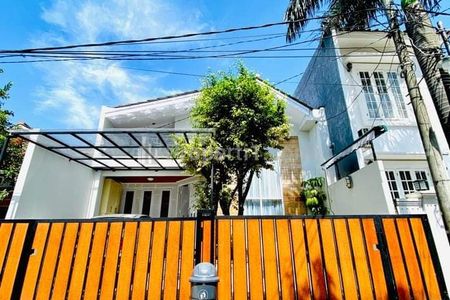 Dijual Rumah Mewah di Pondok Gede Bekasi