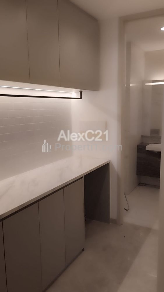 Dijual Apartemen Izzara TB Simatupang, Cilandak Timur, Jakarta Selatan - 2 BR Semi Furnished