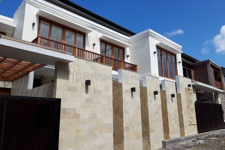 Dijual Villa 2 Lantai with Private Pool 3 Bedroom di Ketewel Gianyar Bali