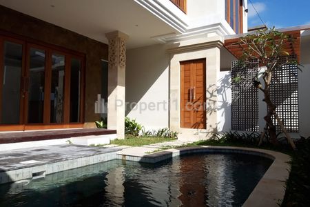 Dijual Rumah Villa 3 Kamar Tidur dan Kolam Renang di Ketewel Gianyar Bali