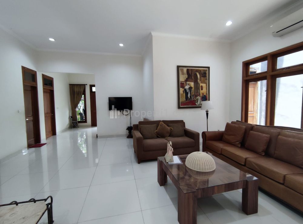 Dijual Cepat, Hitung Tanah Rumah di Jln. Masjid Nur, Permata Hijau, Grogol Utara, Kebayoran Lama, Jakarta Selatan