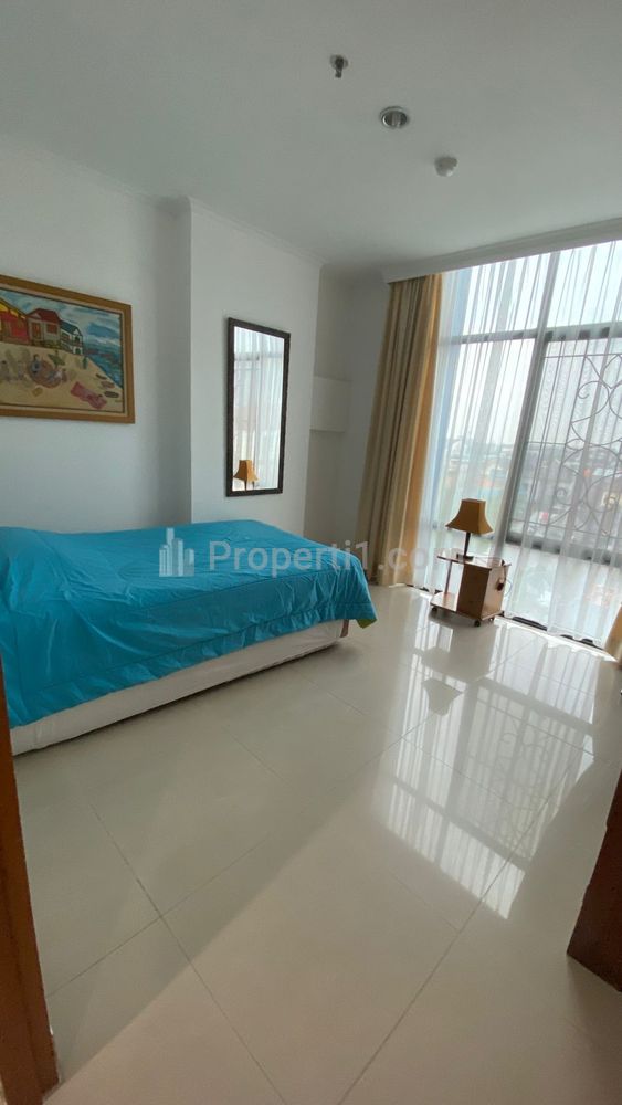 For Rent Apartment Hamptons Park South Jakarta - 3BR Full Furnished
