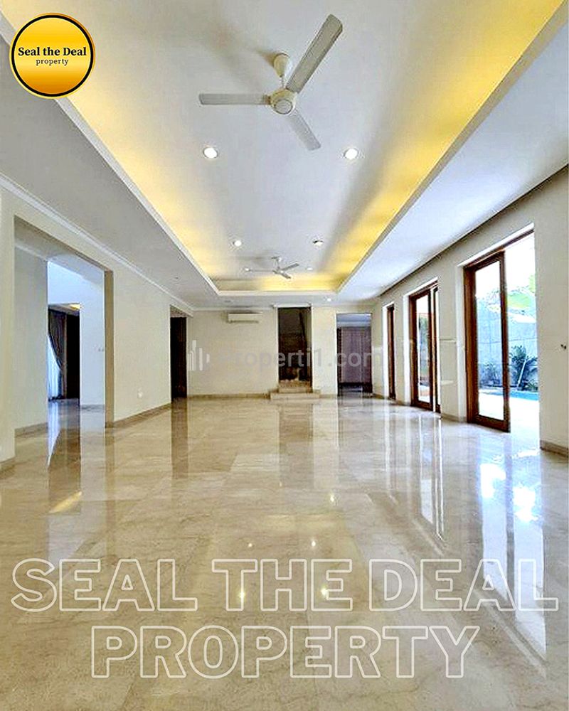 Disewakan Rumah di Area Kemang/Pejaten/Ampera Jakarta Selatan STD561