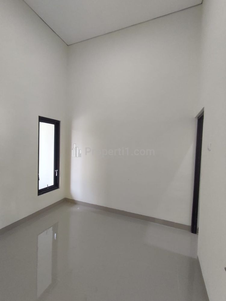 Dijual Rumah 3 Kamar Tidur di Utara Pasar Godean Sleman