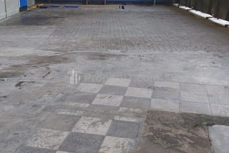 Dijual Gudang dan Rumah Lokasi Raya Rungkut Surabaya Selatan Strategis Bisa untuk Bisnis