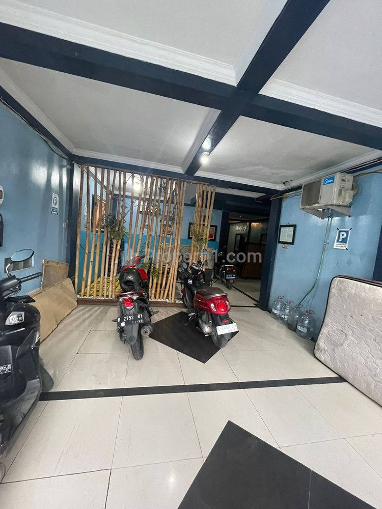 Dijual Segera Kost Eksklusif Semarang Barat Dekat Pasar Bulu Karangayu ADA Siliwangi Superindo Bandara dan Perkantoran