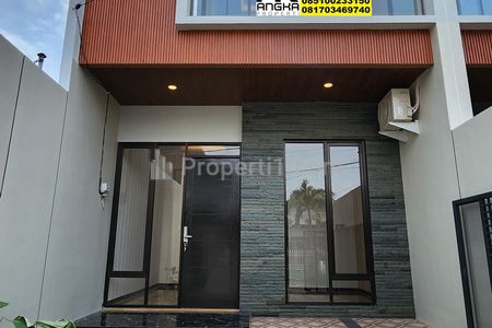 Jual Rumah Rungkut Surabaya Timur di Perumahan Pondok Nirwana Jalan Baruk Barat Baru Gres Modern Minimalis Siap Huni