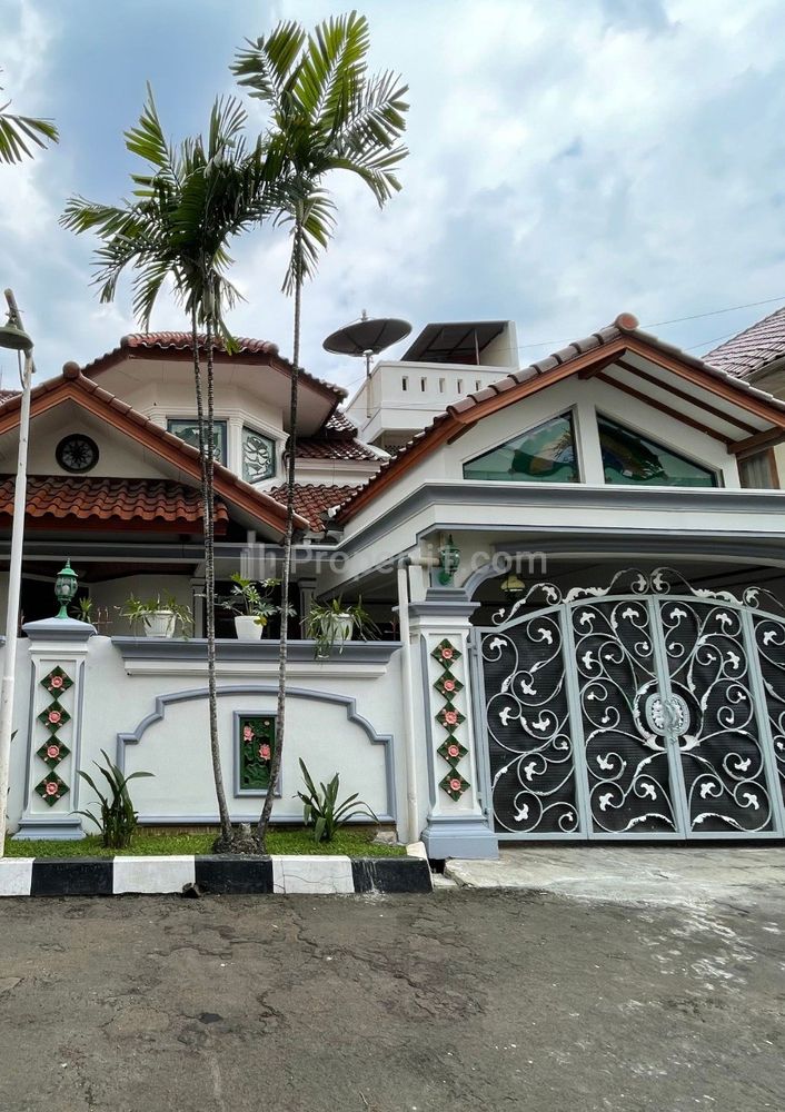 Dijual Rumah Komplek Cantik di Pejaten Barat, Pasar Minggu, Jakarta Selatan