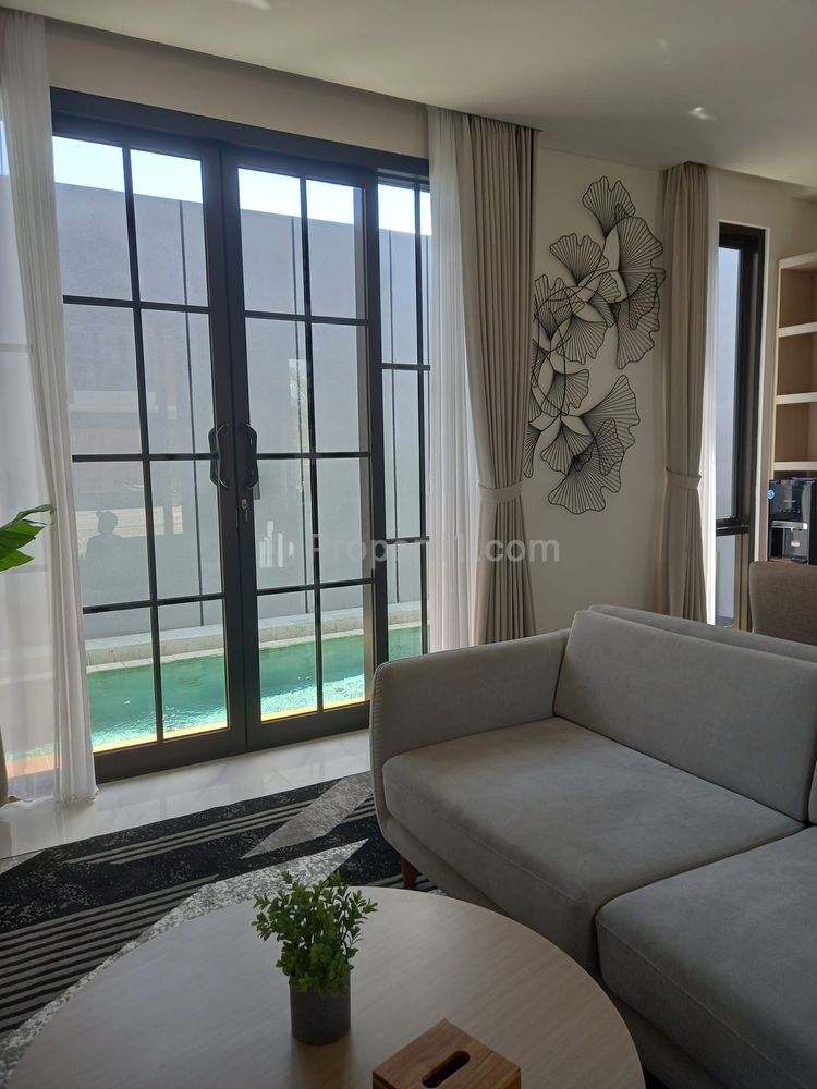 Dijual Rumah 2 Lantai 3 Kamar Tidur Dekat Airport di Denpasar Selatan, Badung