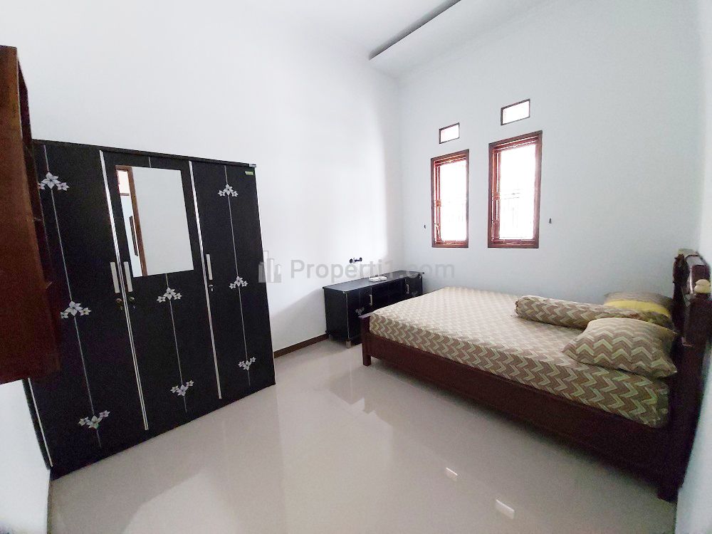 Sewa Kost Putri Dekat UNIGA Universitas Garut, Kantor PEMDA Garut, Alun-Alun Tarogong Garut, RS Intan Husada, Ramayana Garut, Garut Plaza