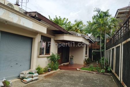 Dijual Rumah Butuh Renov di Kemang Timur, Duren Tiga, Pancoran, Jakarta Selatan