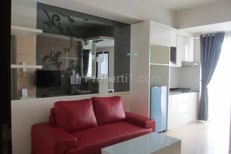 Disewakan Apartemen Royal Mediterania Garden, 2+1BR Furnish Luas 53,5 m2