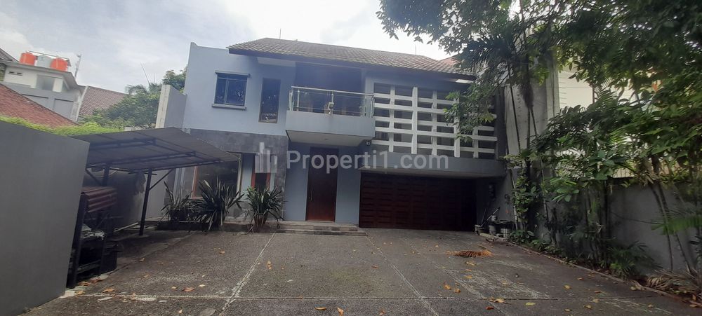 Sewa Murah Rumah Siap Huni di Menteng, Dekat Sudirman, Thamrin, Bisa untuk Kantor, Jakarta Pusat