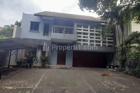 Sewa Murah Rumah Siap Huni di Menteng, Dekat Sudirman, Thamrin, Bisa untuk Kantor, Jakarta Pusat