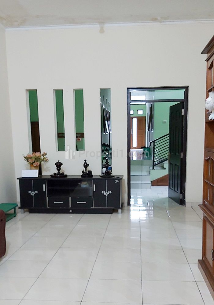 Sewa Kost Dekat UNIGA Universitas Garut, Kantor PEMDA Garut, Alun-Alun Tarogong Garut, RS Intan Husada, RS Dr. Slamet, Ramayana Garut, Garut Plaza