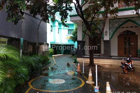 Dijual Gedung di Jalan Perjuangan, Kebon Jeruk, Jakarta Barat