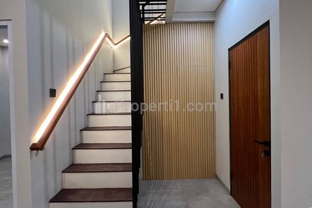 Dijual Rumah Mewah di Bojongsari Depok Dekat The Park Sawangan, Toll Pamulang, Pondok Cabe, Jaksel